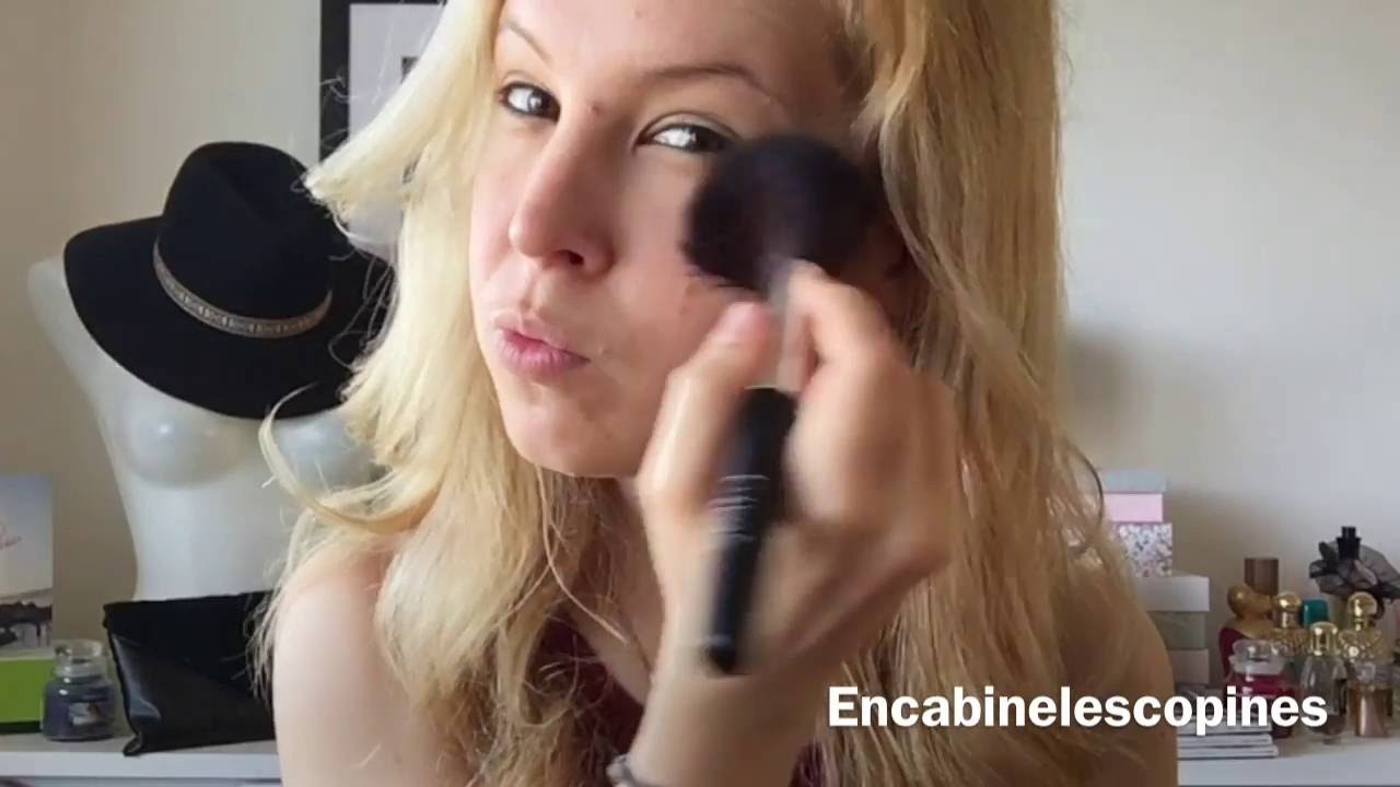 Comment appliquer de la poudre libre min&eacute;rale #review Cyena Make up