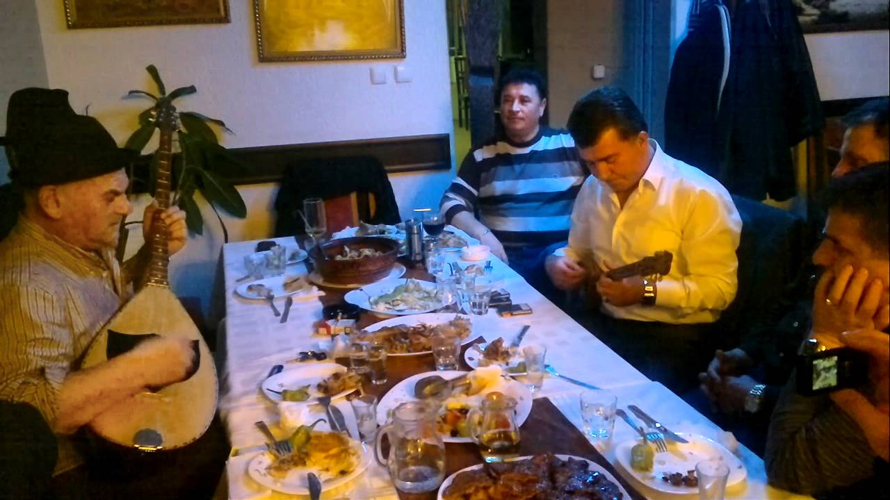 Halil Bytyqi dhe Shemsedin   Krsaniqi       Zuna Kajk