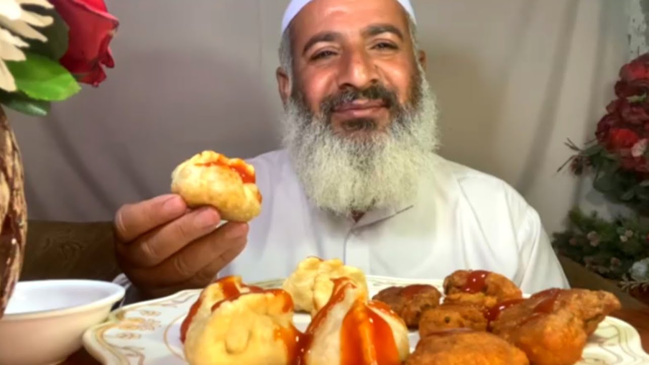Chicken Momos and Pakori Eating | Molvi Eating
