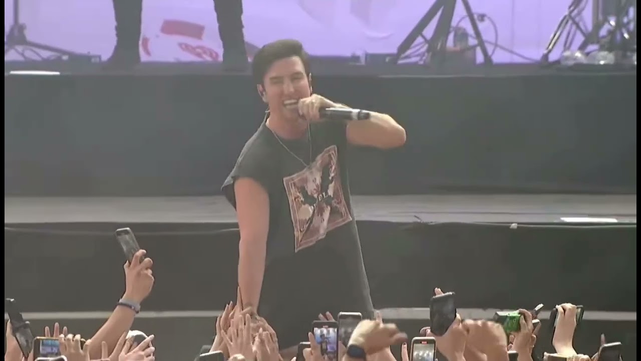 City is Ours, Big Night, Til I Forget About You - Big Time Rush (Live @ IHeartRadio Music Festival)