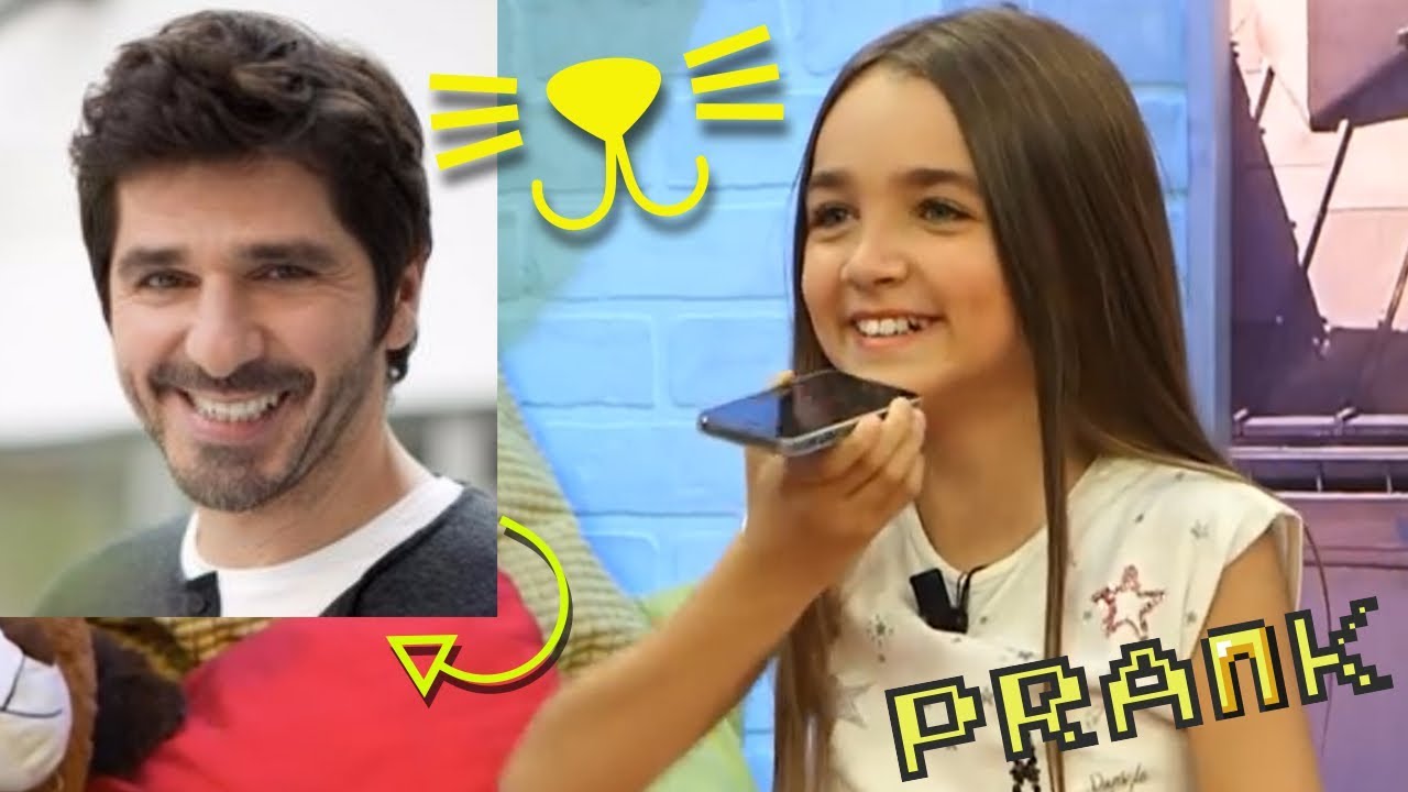 ANGELINA: COSTUME PARTY WITH P.FIORI AS A CAT [PRANK]