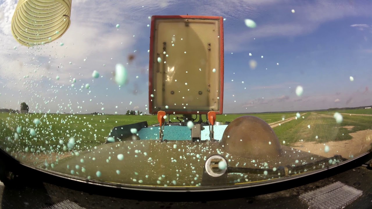 Crop Dusting AT-502b Fertilizing Uncut