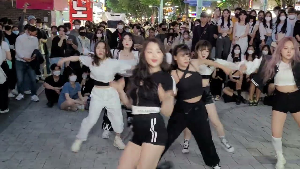 2022.05.29/4x4 STUDIO 홍대버스킹/포텐/FEARLESS