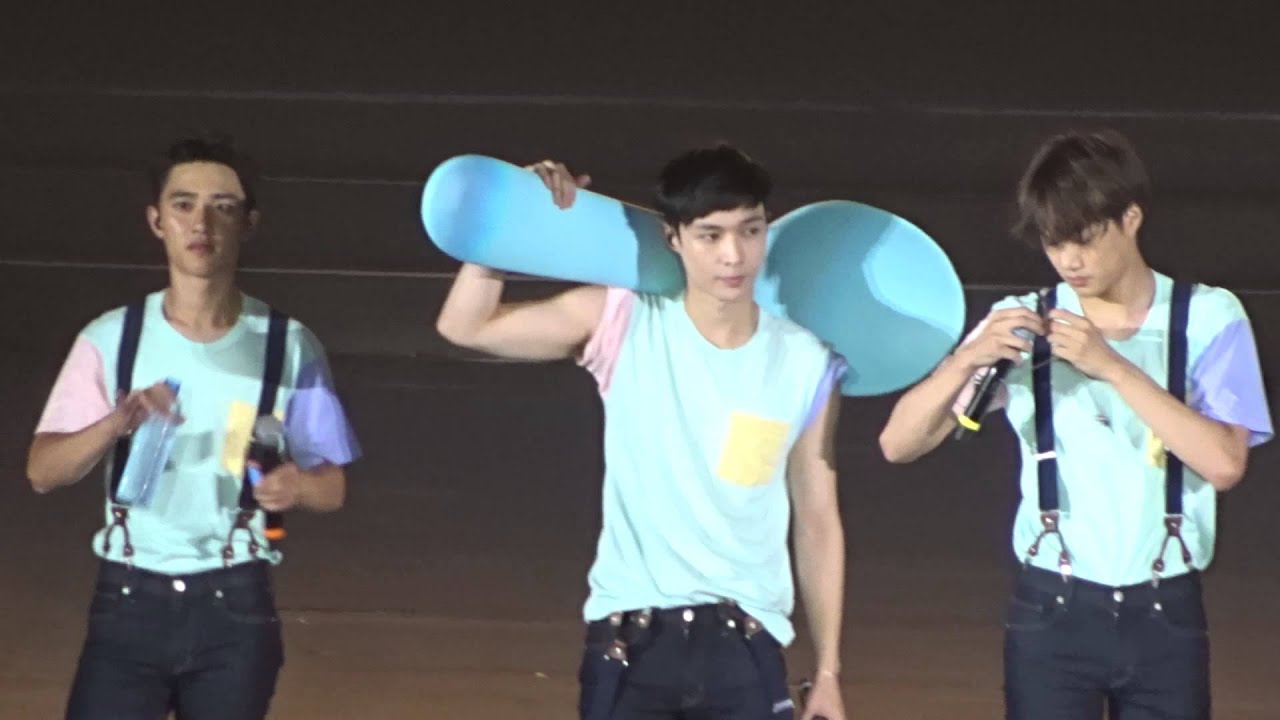 150817 EXO'luXion in Hong Kong - Talk 2