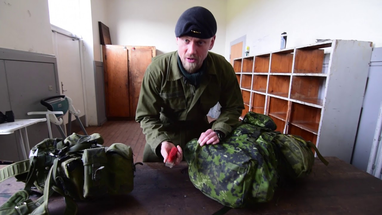 Vedl af uniform Basis Rygsæk