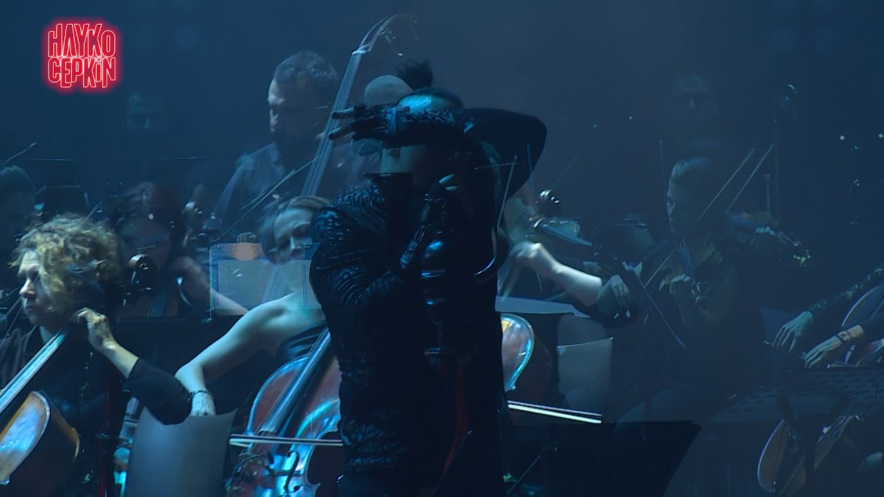 17- An Epic Symphony & Hayko Cepkin - Eller Aldı