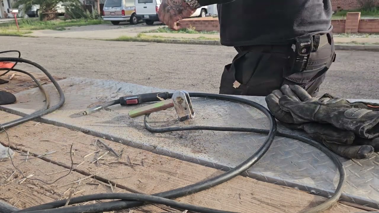 Welding a bracket with the titanium mig170 powerd by a preditor 3500w generator.