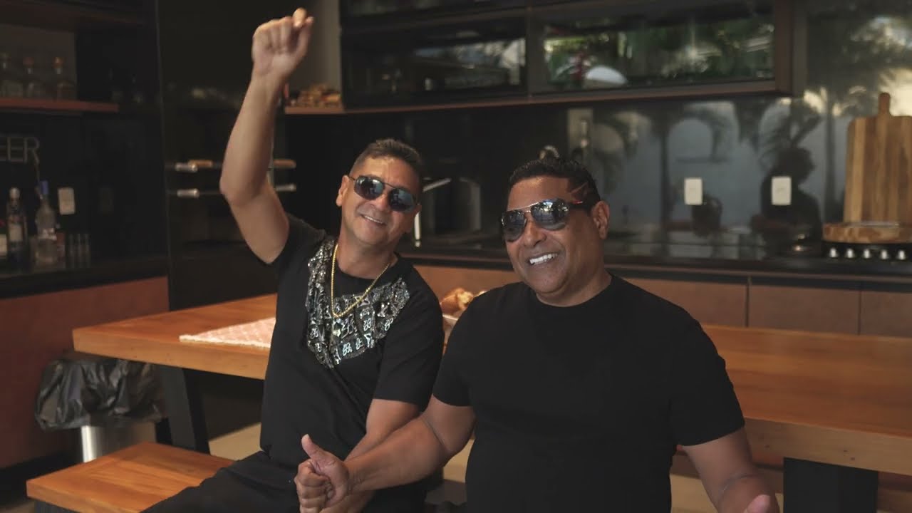 Bob Rum Feat. Stevie B -  A Nossa Bandeira (Official Music Video)