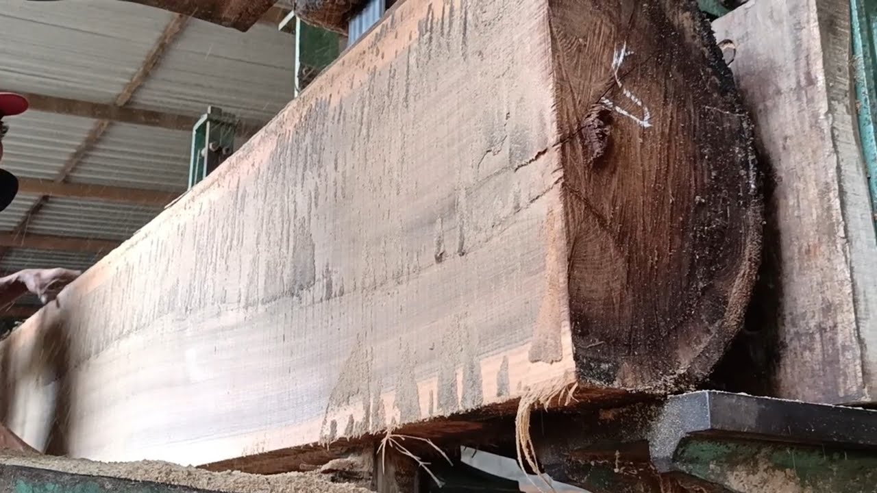 Teak wood door frame material remains the best in sawmill 