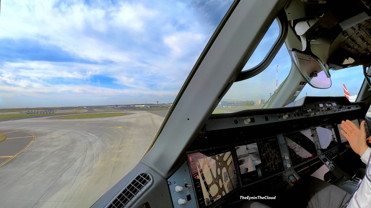 Full departure from Paris CDG A350
