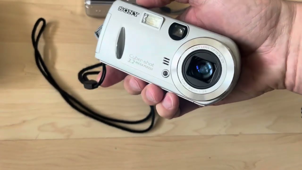 Тестирование компактного цифрового ретро-устройства Sony Cyber-shot DSC-P52 с разрешением 3,2 мег...