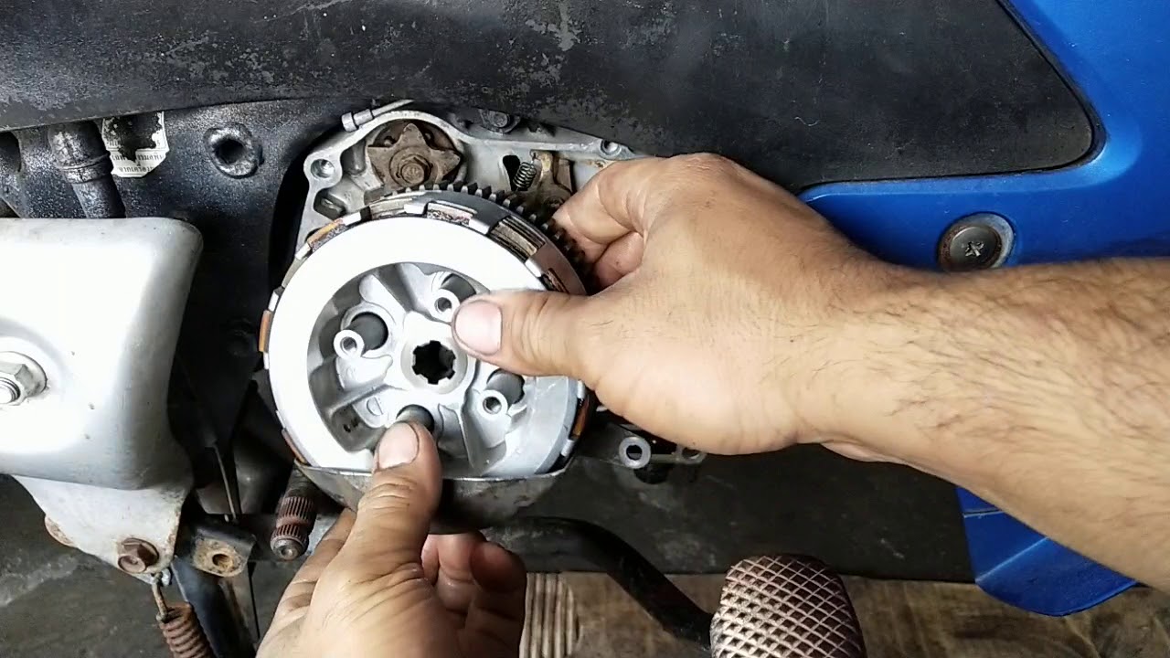 ประกอบชุดคลัช Honda Wave Z  ครับ👨‍🔧👨‍🔧