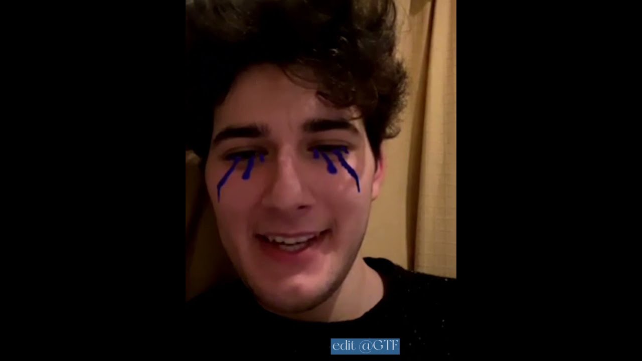 Gjon's tears - live Instagram 04.01.2022