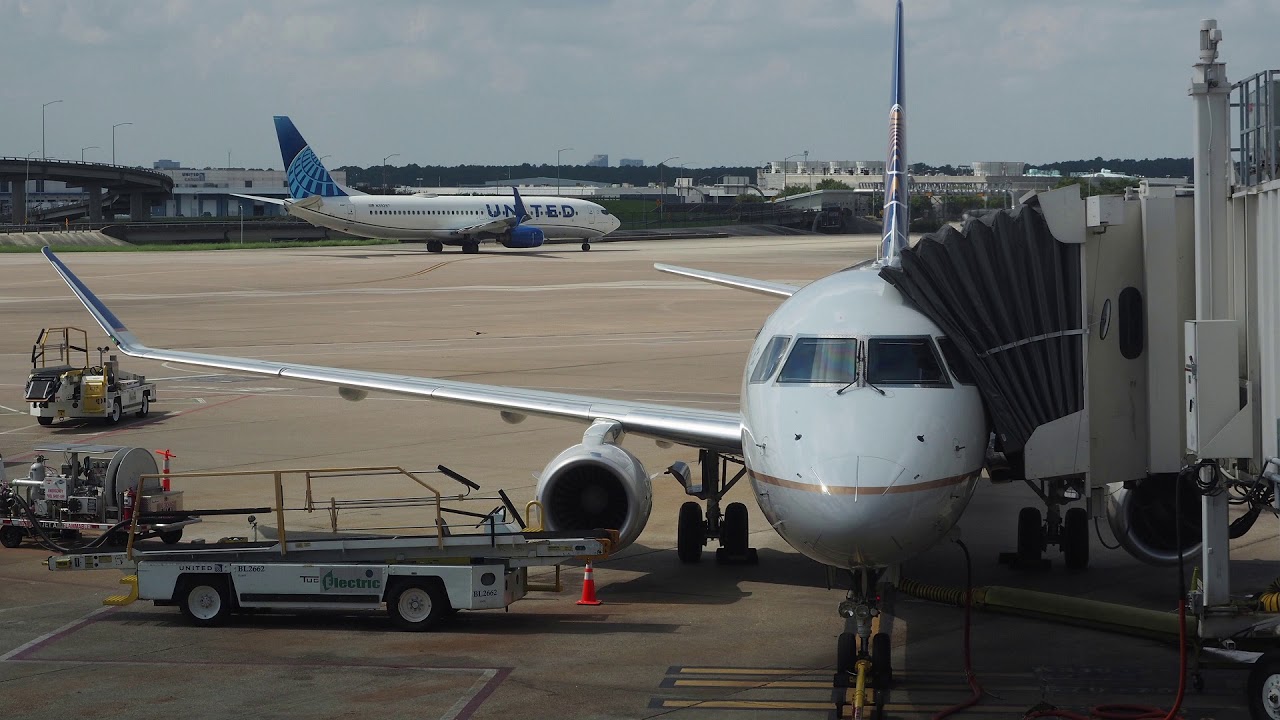 2019/10/06 United Express 6181 Announcement: Houston - Guanajuato | ユナイテッド・エクスプレス 6181便 アナウンス