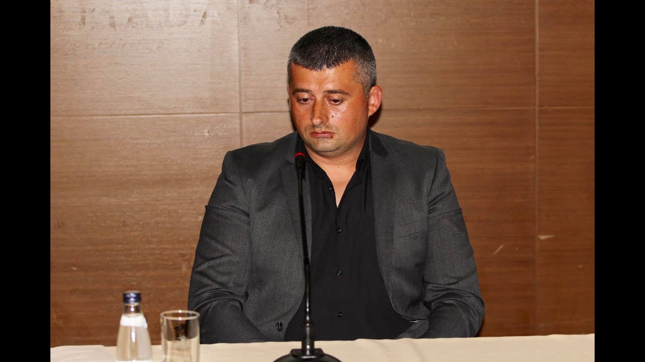 Milo Šćekić - Tribina 