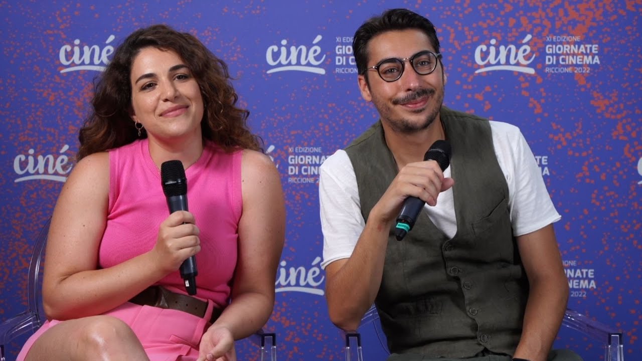Cin&eacute; 2022: I Soldi Spicci presentano Un mondo sotto social