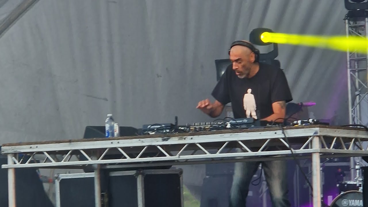 leeroy Thornhill set Victorious Festival 2023