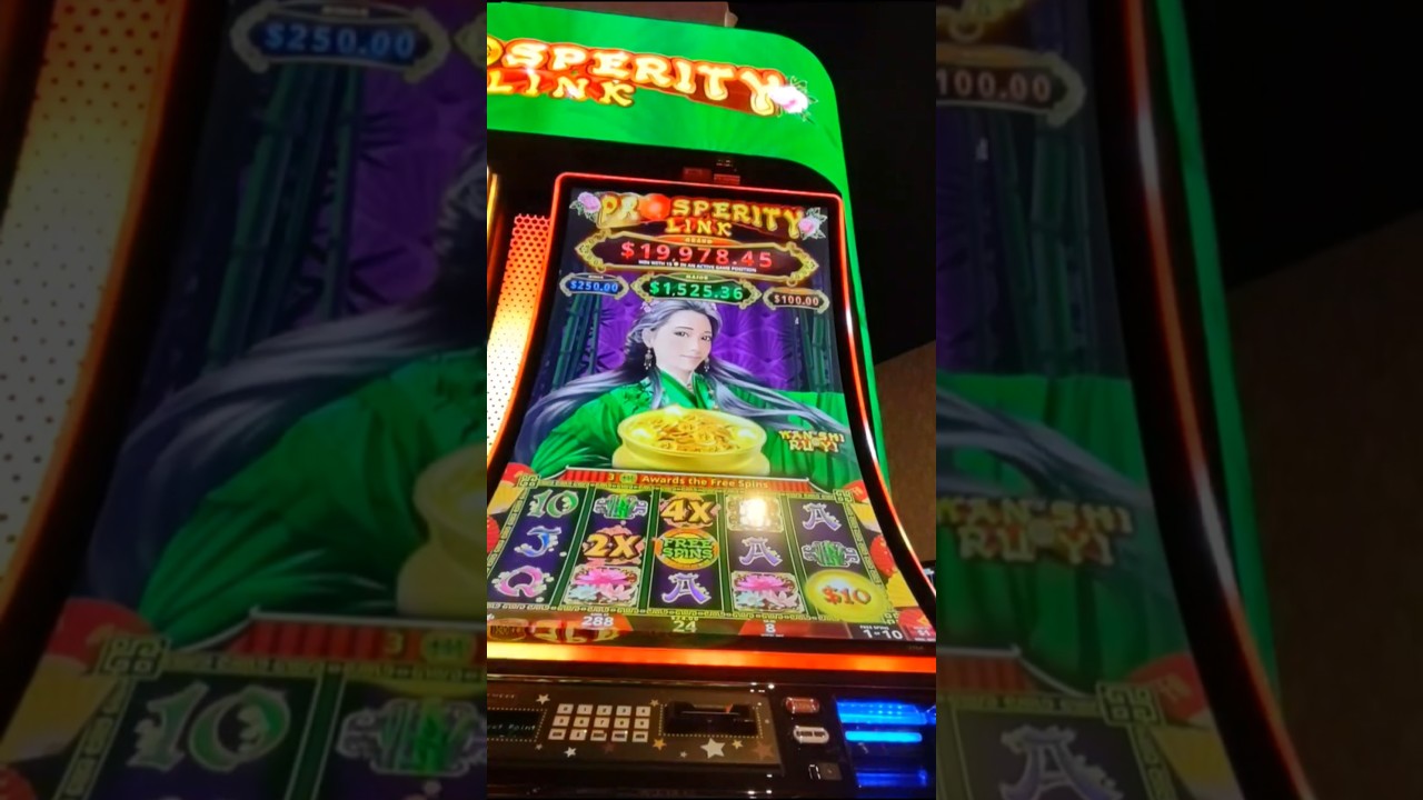 FREE SPINS with $8 BET on Prosperity Link 