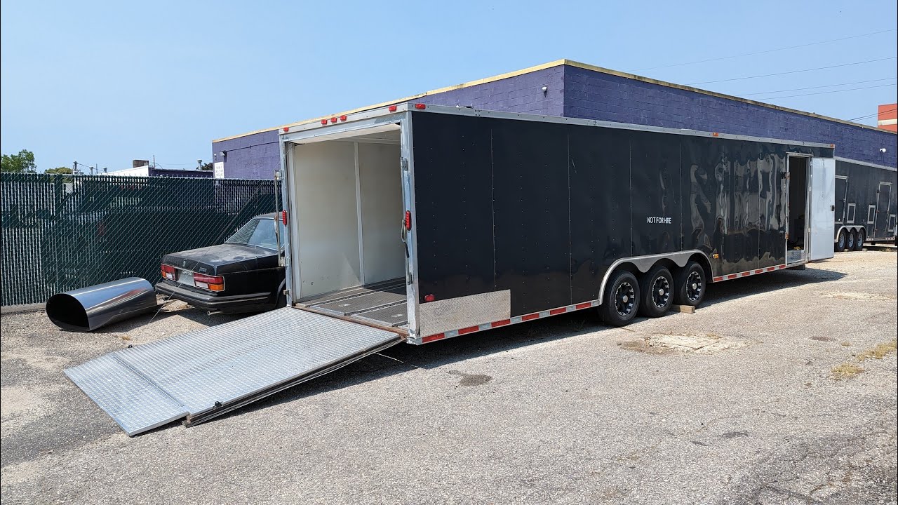 2015 Freedom 34ft Enclosed Car Trailer For Sale~Loaded~Alloys~2 Huge Port Holes~30amp Electrical Box