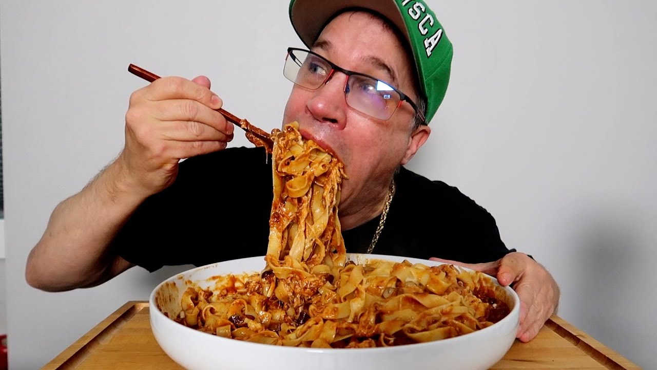 ASMR • Chili  Cheese Pasta  • Mukbang • Feast • Seanusca Food !