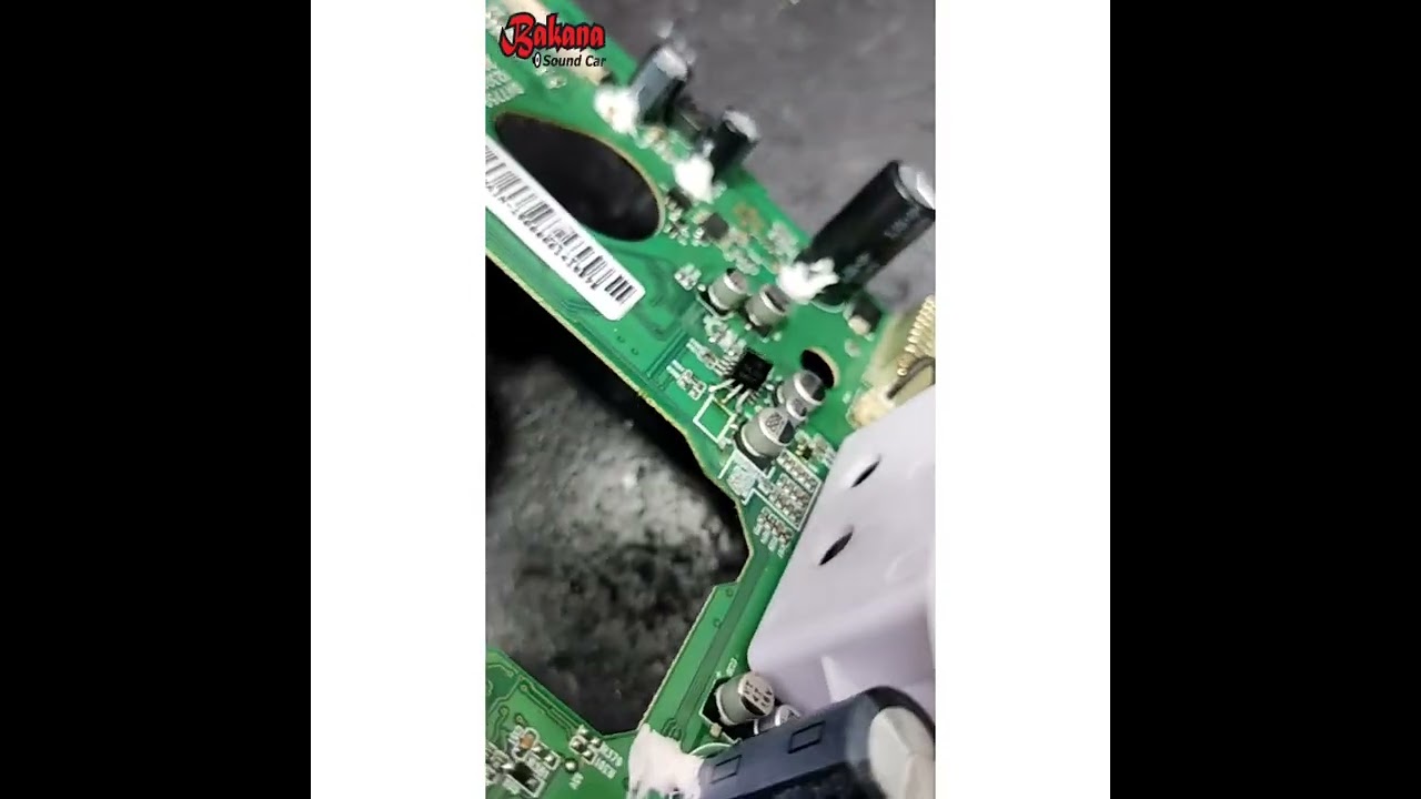 Hbuster HBD 9540AV inoperante, não liga, parado.