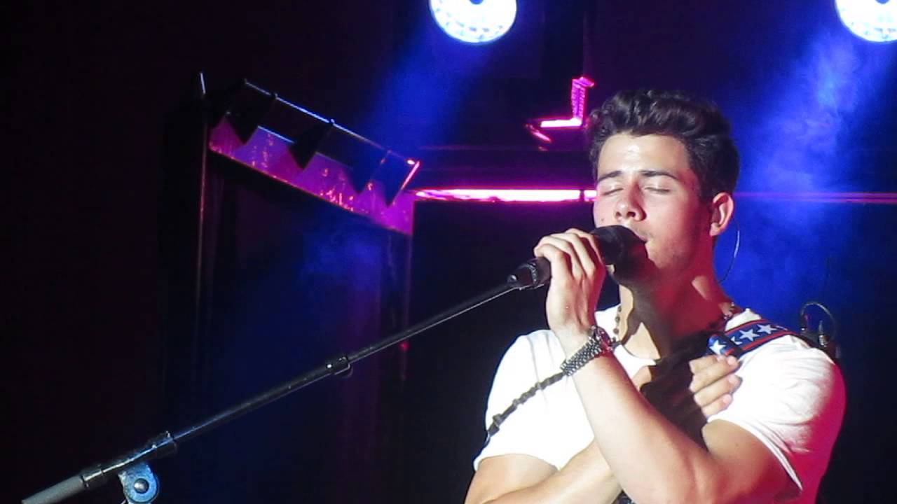 Vesper's Goodbye Jonas Brothers Charlotte 7/30/13