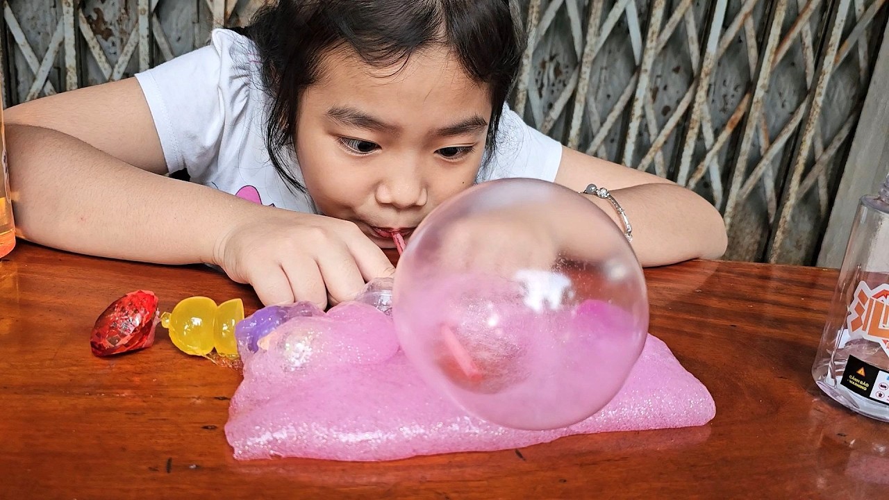 🎨🥤🧫 Muội chơi slime lon nước 😮❤️ Xí Muội Family 469