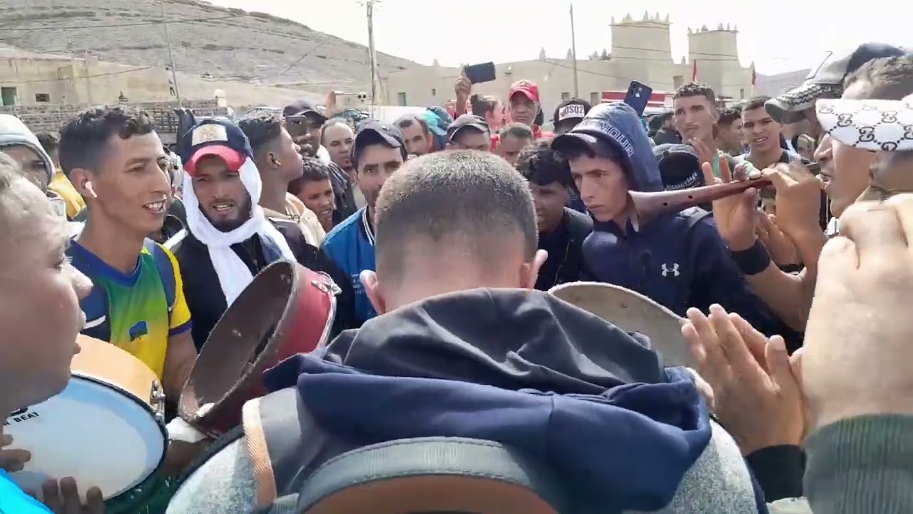 سوق عام في موسم املشيل