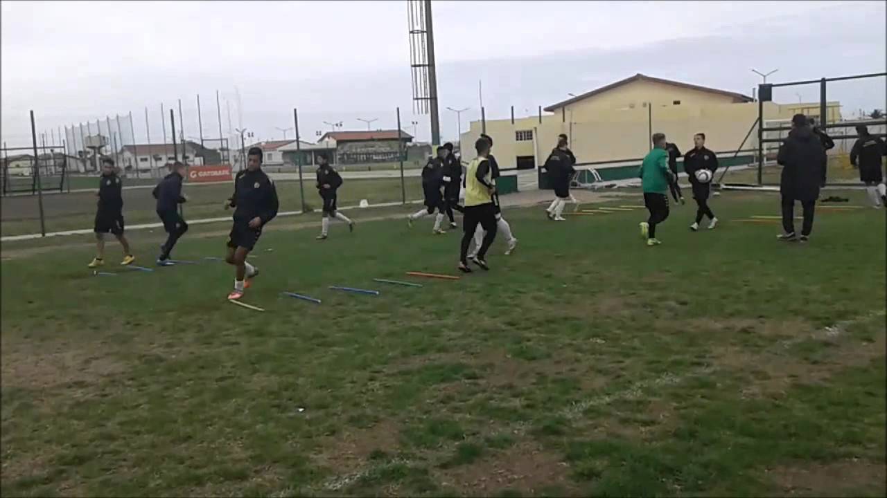 Futbol tactico futbol base balonRegenerativo con pelota,