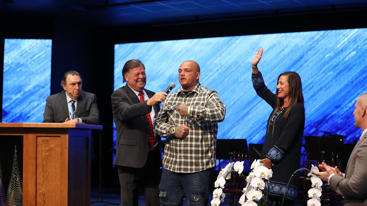 [Healing Testimony] Back from the Dead & On Fire for God