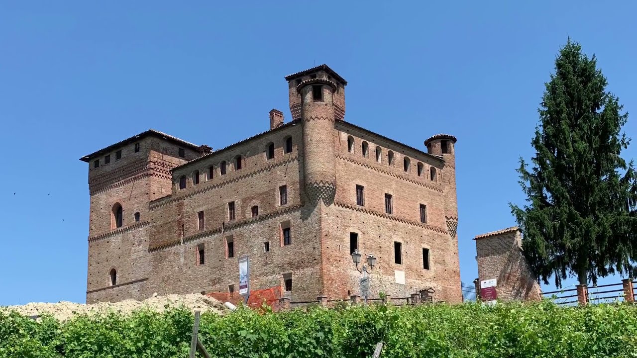 Castello di Grinzane Cavour
