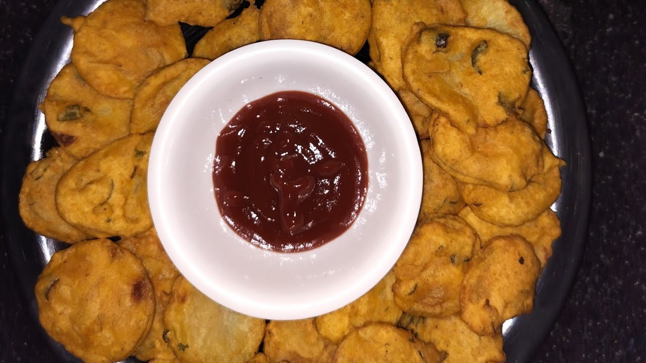 Aaj banaa Rahe Hain Hum aalu ki pakod😋