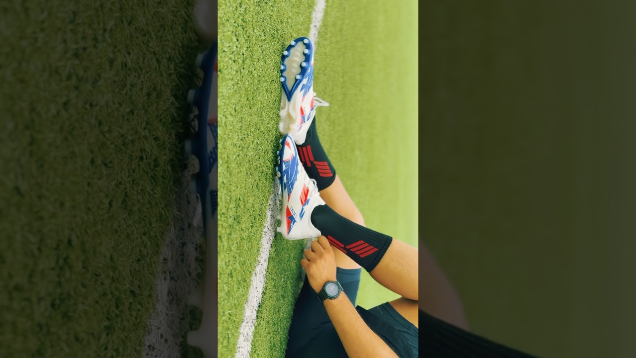 🔥 Budget में इतना Premium Football Shoe🫪🫪 #shorts