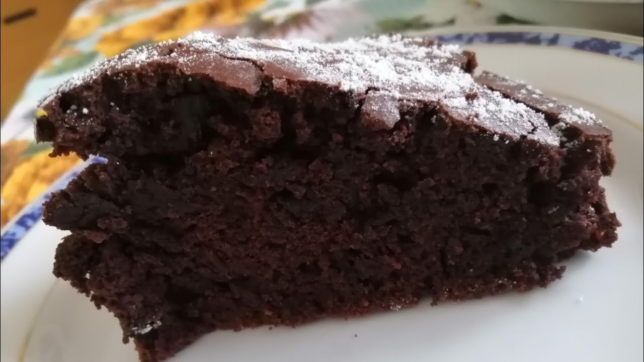 FRIGGITRICE AD ARIA - TORTA CIOCCOLATOSA ALL'ACQUA