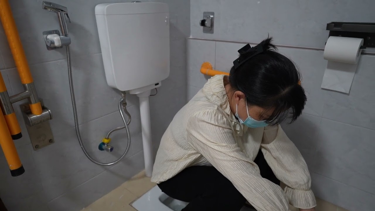 wireless squat tank toilet supplier，Fully automatic squat toilet for your hygienic and Elegant life