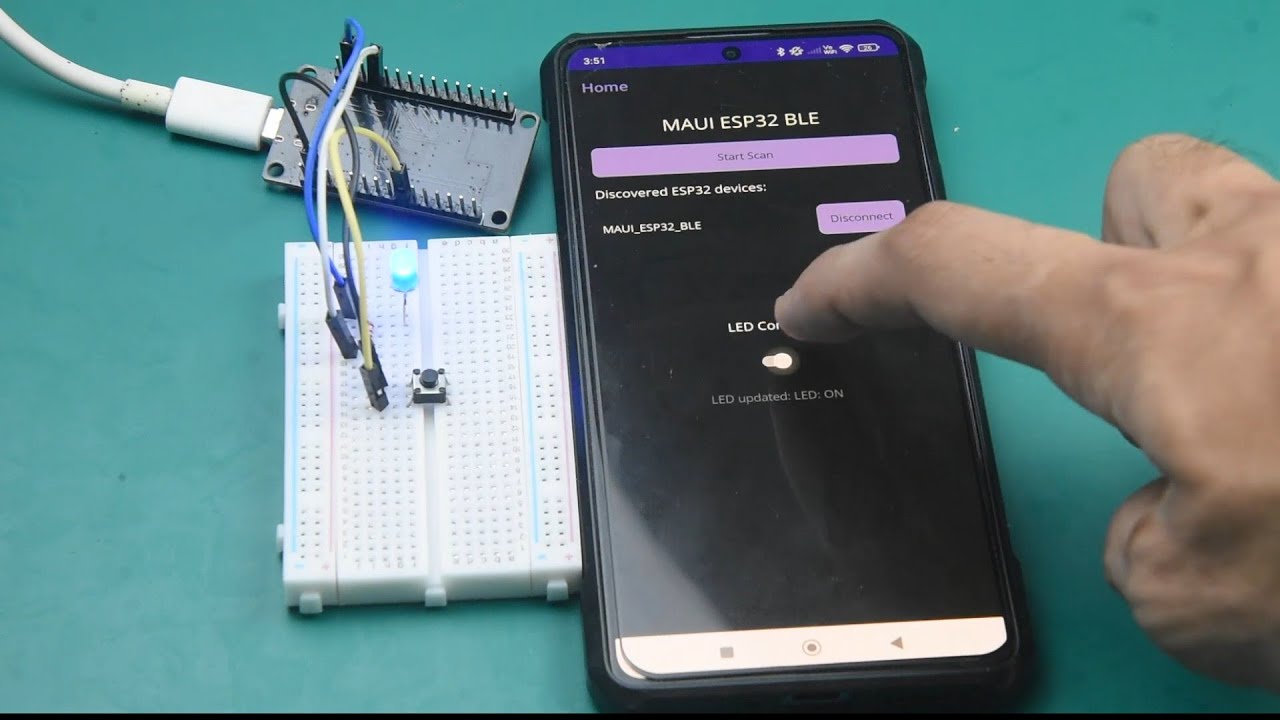 Android App Controls ESP32 via Bluetooth Low Energy (.NET MAUI)