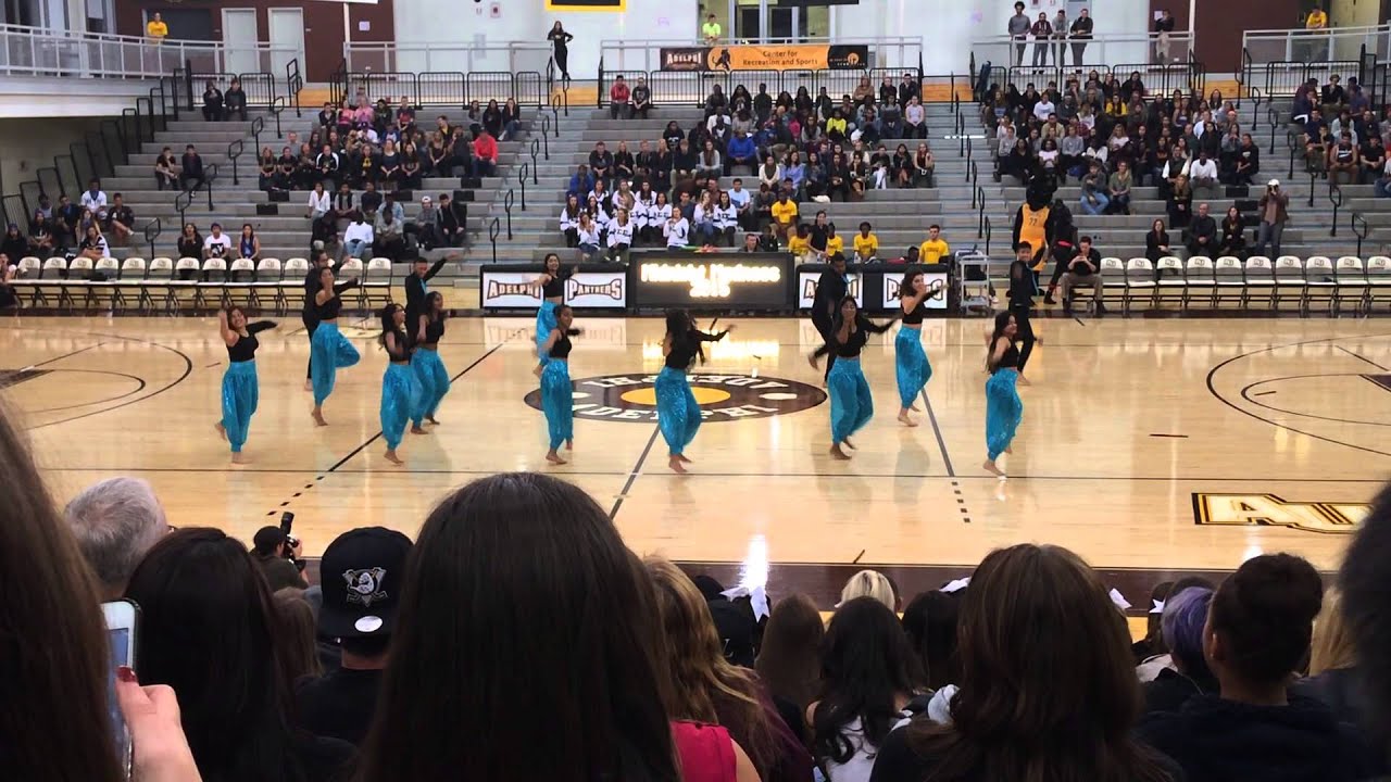 AU Sapna - Midnight Madness 2015 Performance!