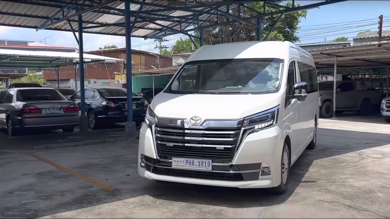 TOYOTA Hiace COMMUTER x Majesty Grandvia Luxury VIP edition 2022 - full Review and demostration