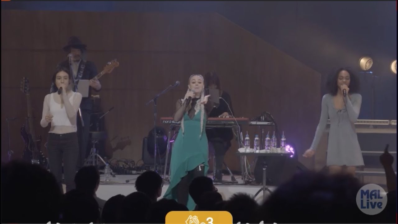 Hold Me Now - Voices From Mars | Carole & Tuesday Live Concert Tokyo 2020