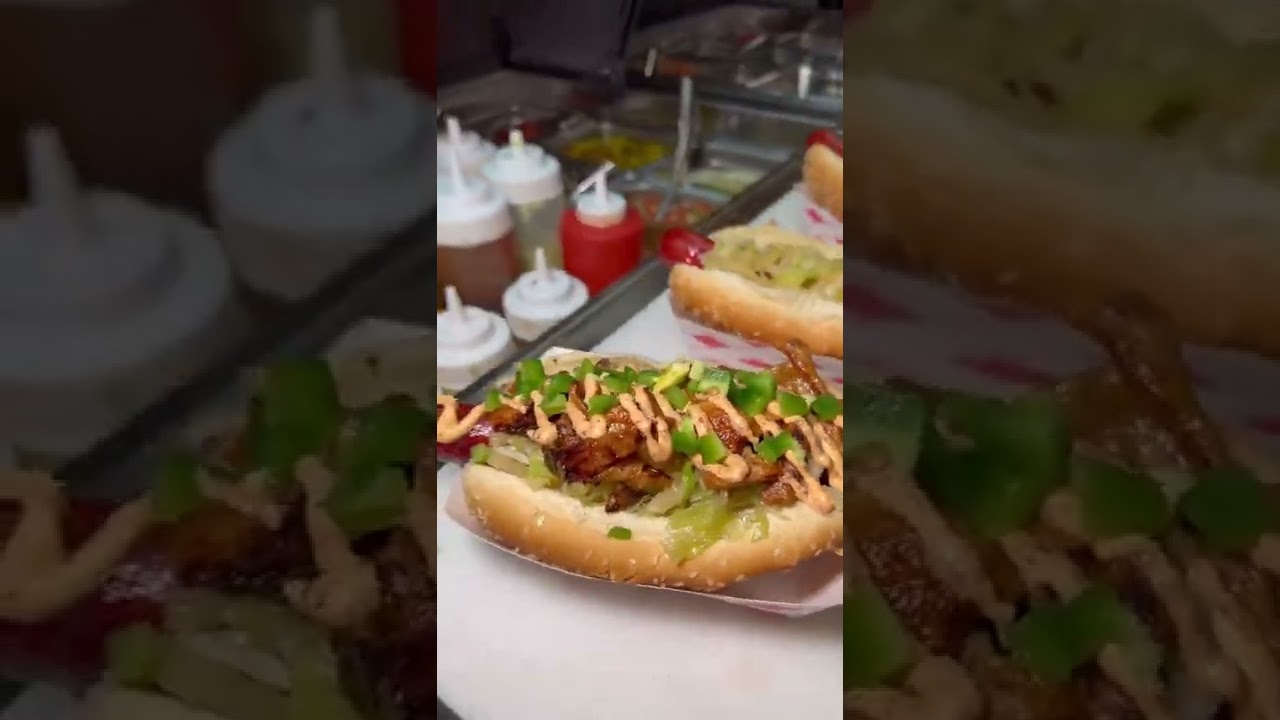 ЛУЧШИЕ ХОТ-ДОГИ в Лас-Вегасе. Buldogis Gourmet Hot Dogs