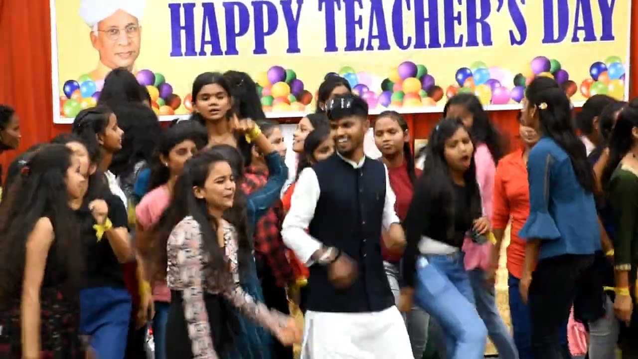 विद्यार्थियों का बाराती डांस #googlecomputerscience #Sandeepsir