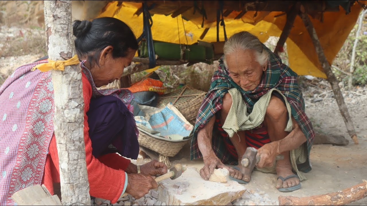 PHI SARPI ARLONG CHOTHENG PEN SI RENG DUN BOM/ INUVET AKAI/ WEST KARBI ANGLONG