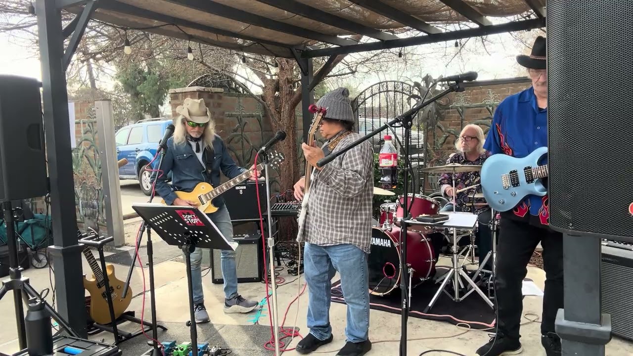 Ginger Blue: Live at On the Edge/  'Midnight Rider'
