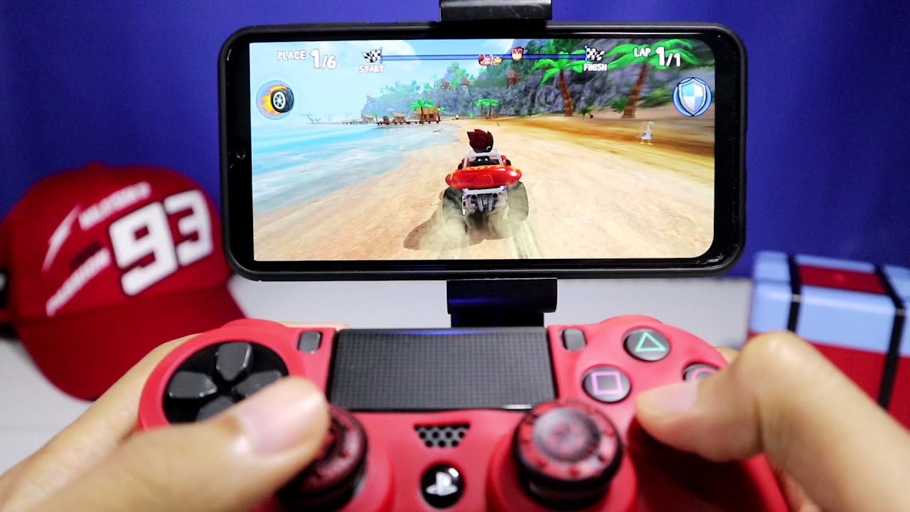 Playing BEACH BUGGY RACING With Dualshock 4 | PS4 Controller