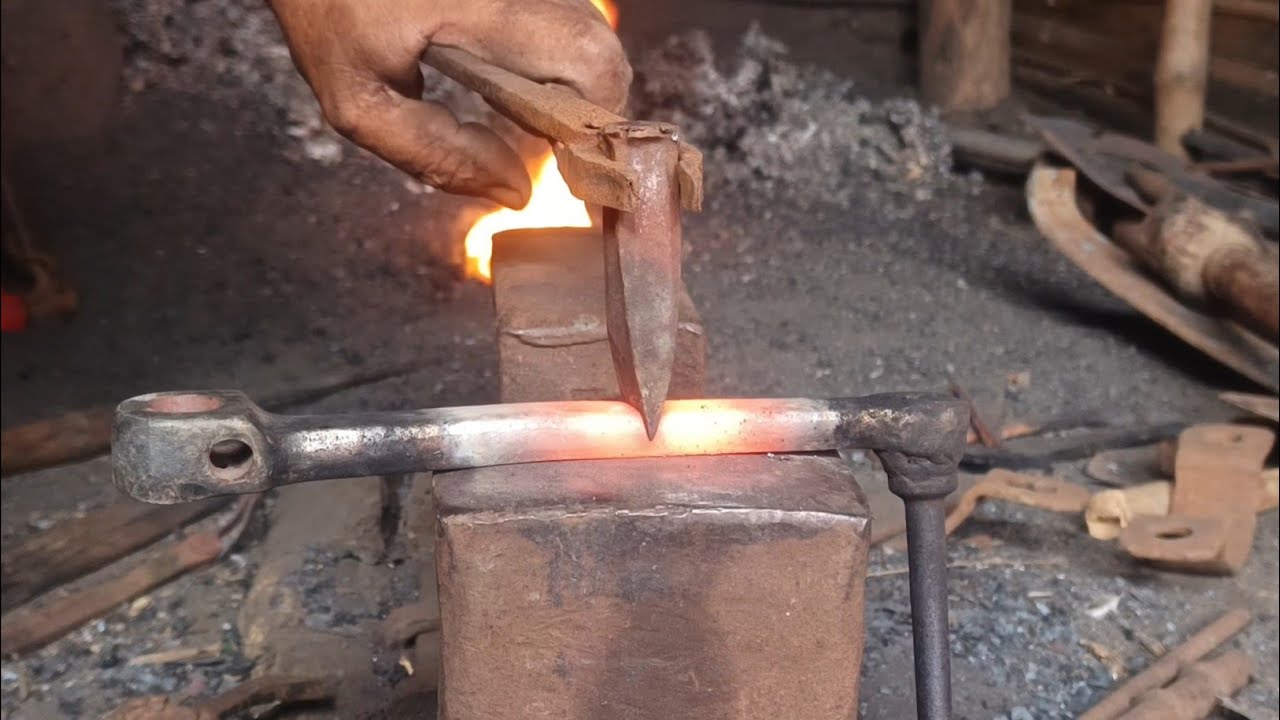 Bicycle Pedal से Axe बनाना 