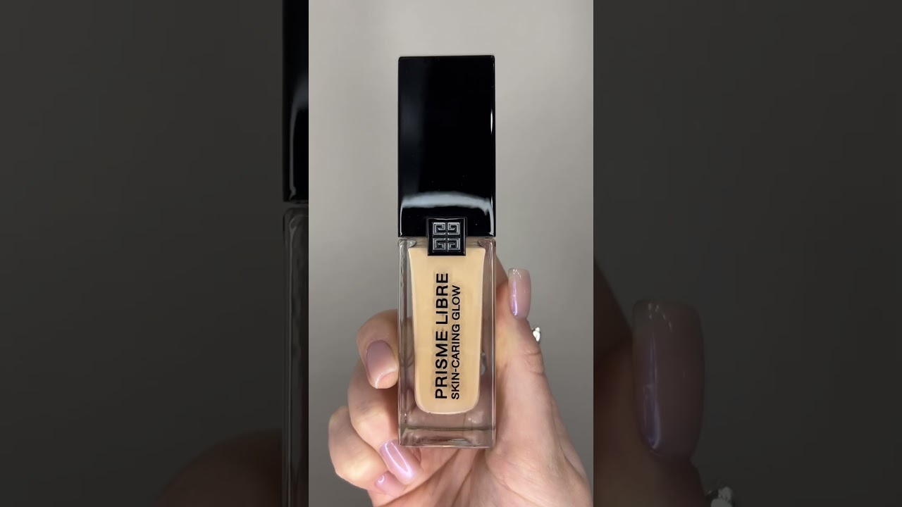Givenchy Prisme Libre Skin-Caring Glow Foundation | 1-W100📌