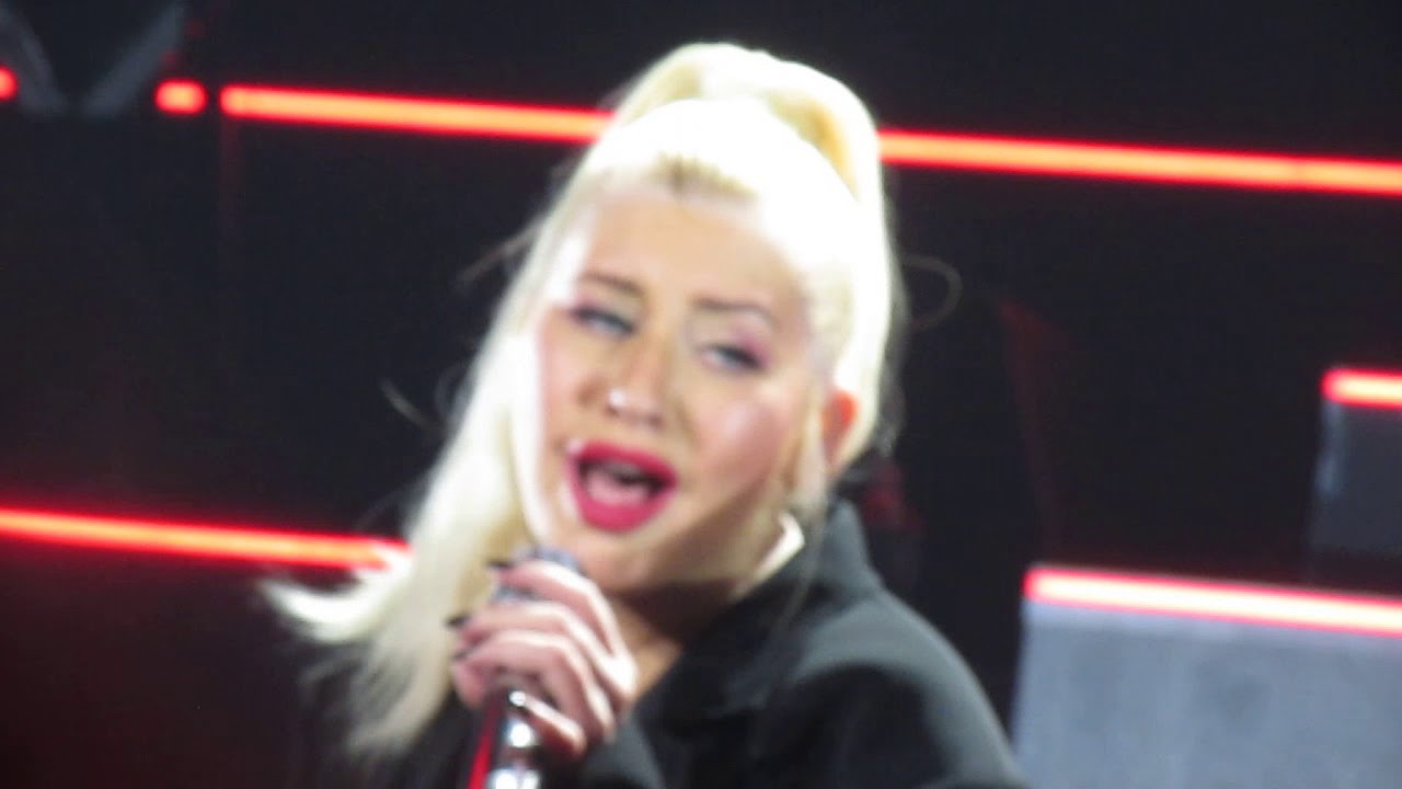 Christina Aguilera - Fighter - The Liberation Tour Tulsa OK 11/4/18