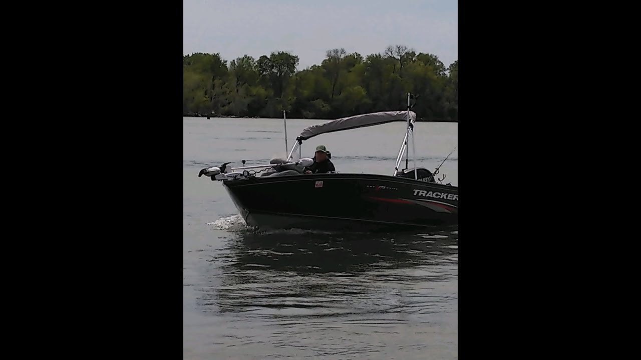 Walk Through Of My Tracker Pro Guide V175SC (Catfish, Walleye, Musky Boat)