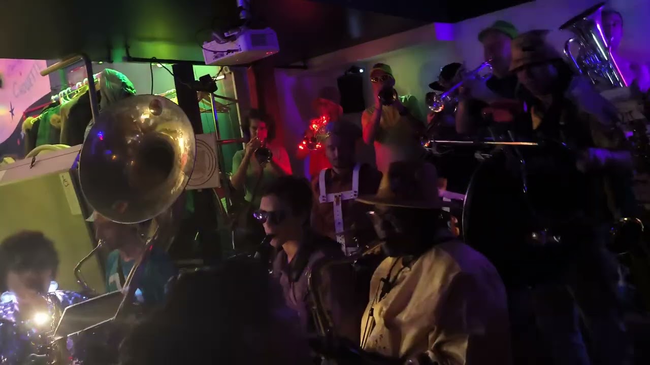VID 20260130 223730  Fanfare The Saints-Pères' Band