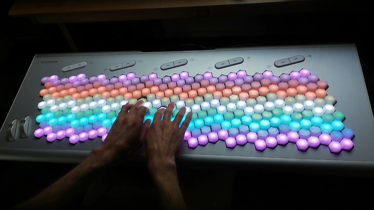 53-equal Luma MKI: around a drone on middle C